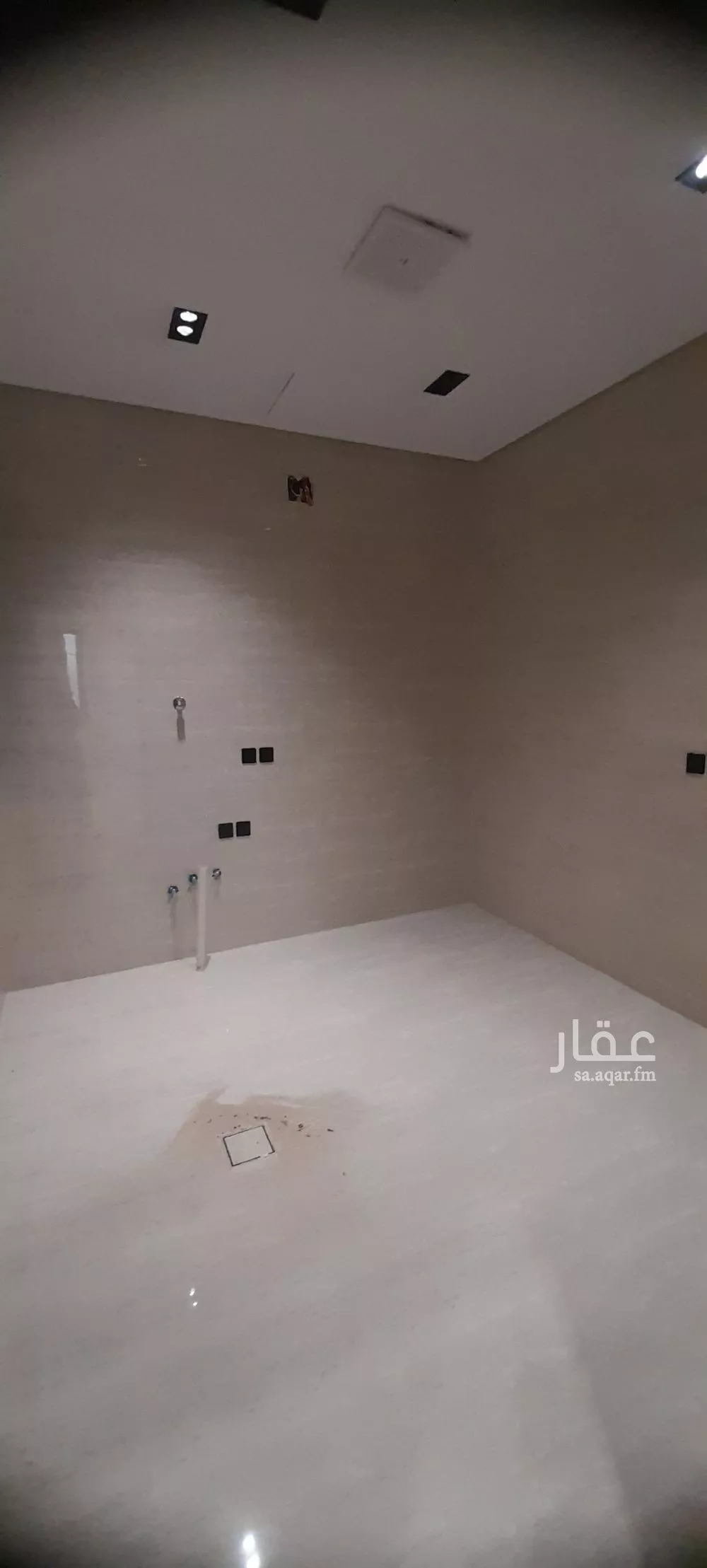 5 bedroom floor in Tuwaiq 15
