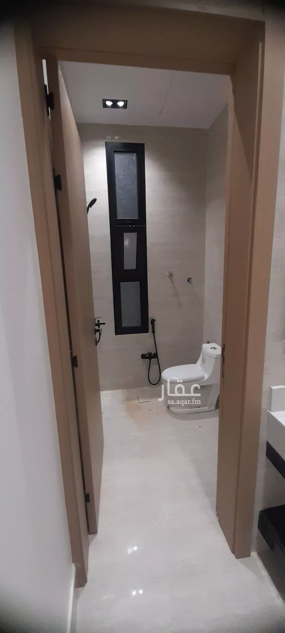 5 bedroom floor in Tuwaiq 3