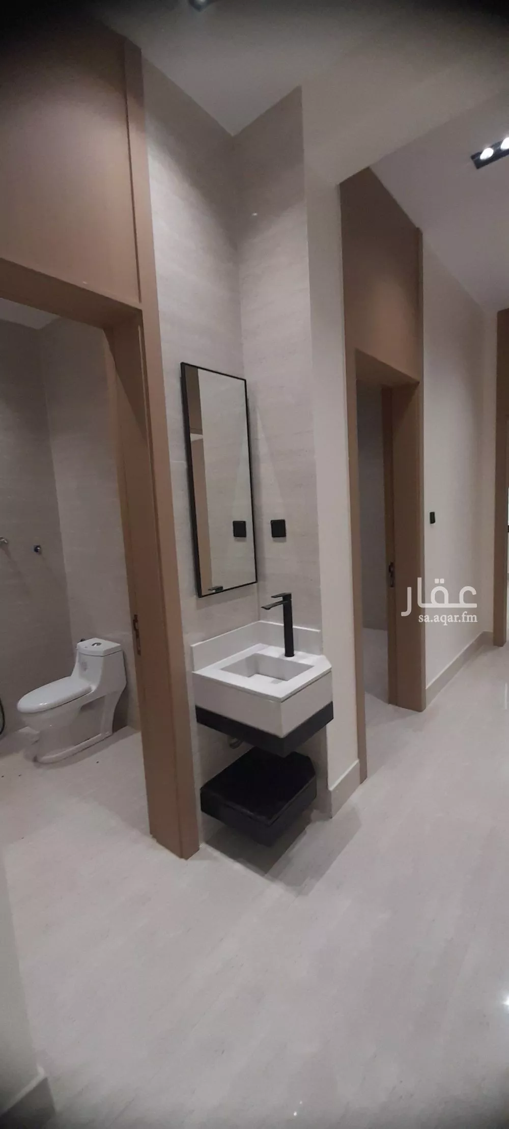 5 bedroom floor in Tuwaiq 9