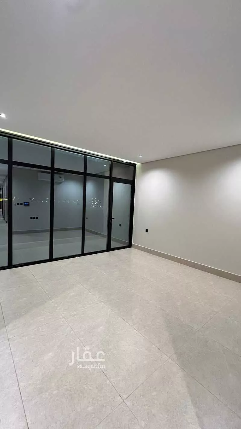 6 bedroom apartment in Al Hamra 6