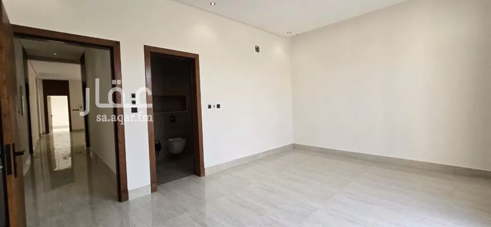 3 bedroom floor in Tuwaiq 15
