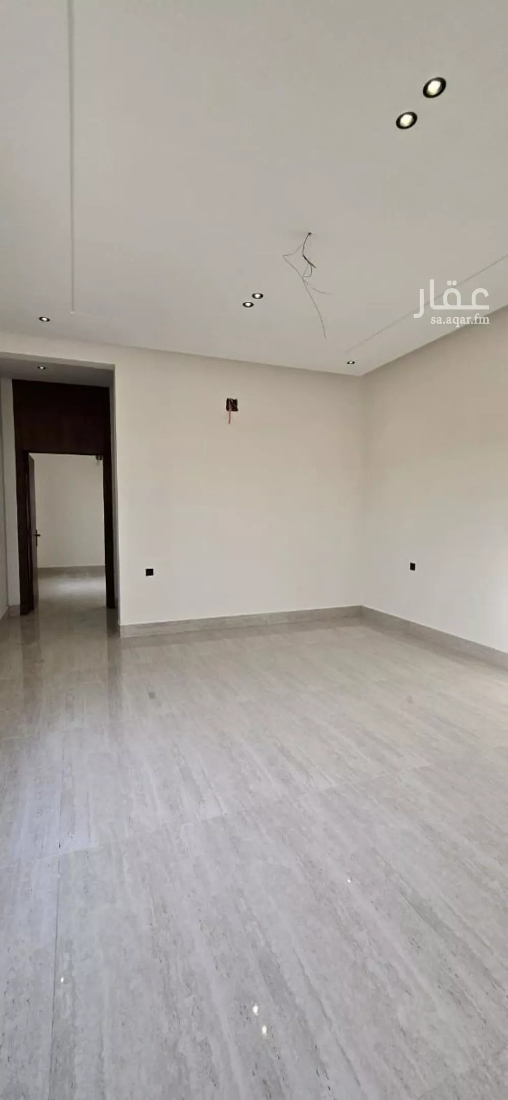 3 bedroom floor in Tuwaiq 8