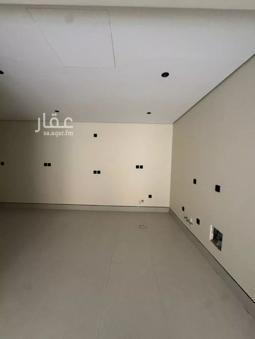 4 bedroom floor in King Fahd 12