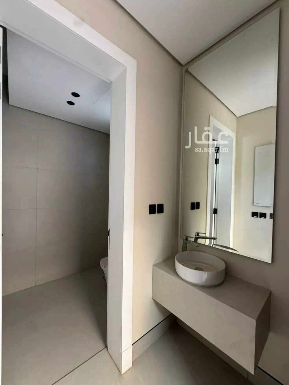 4 bedroom floor in King Fahd 13