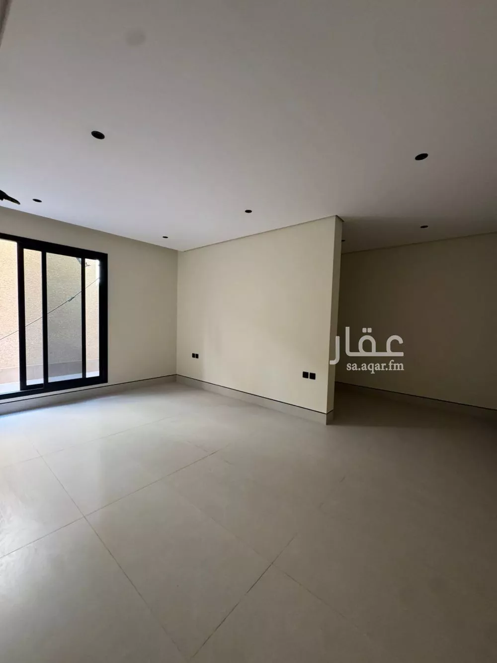 4 bedroom floor in King Fahd 17