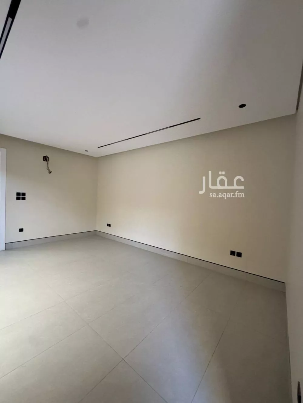 4 bedroom floor in King Fahd 4