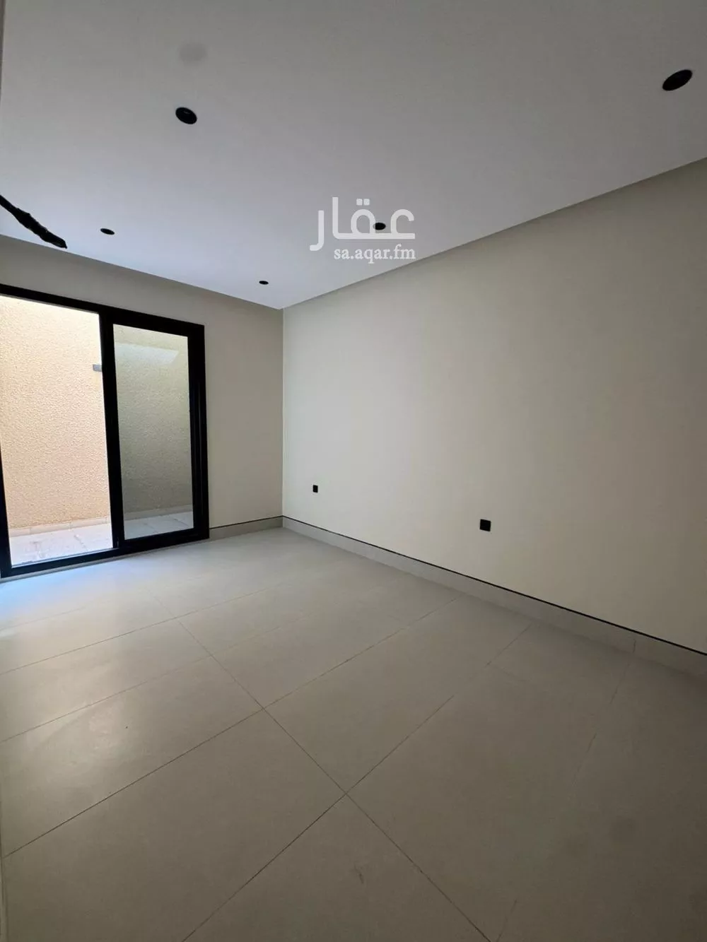 4 bedroom floor in King Fahd 6