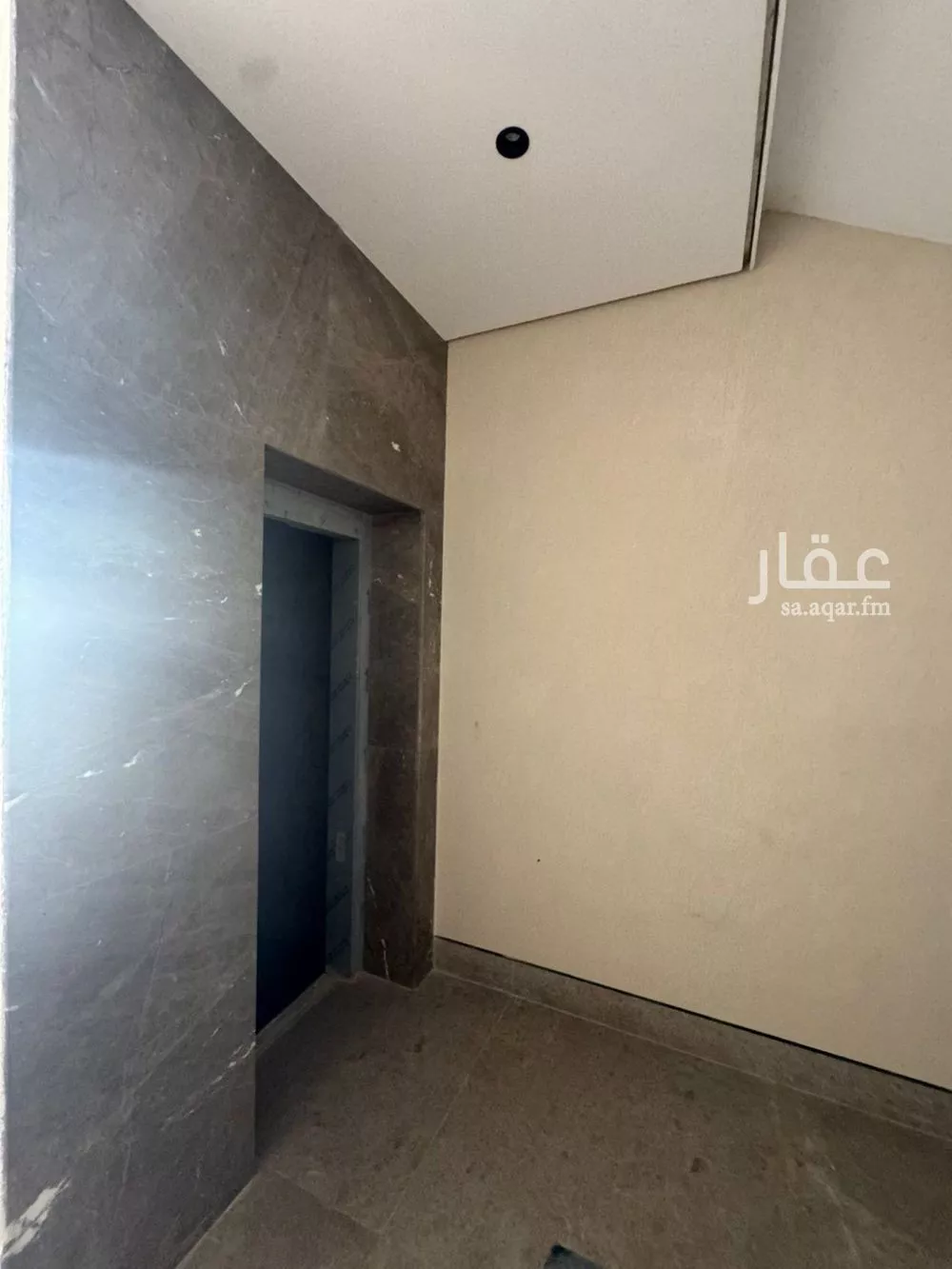 4 bedroom floor in King Fahd 10