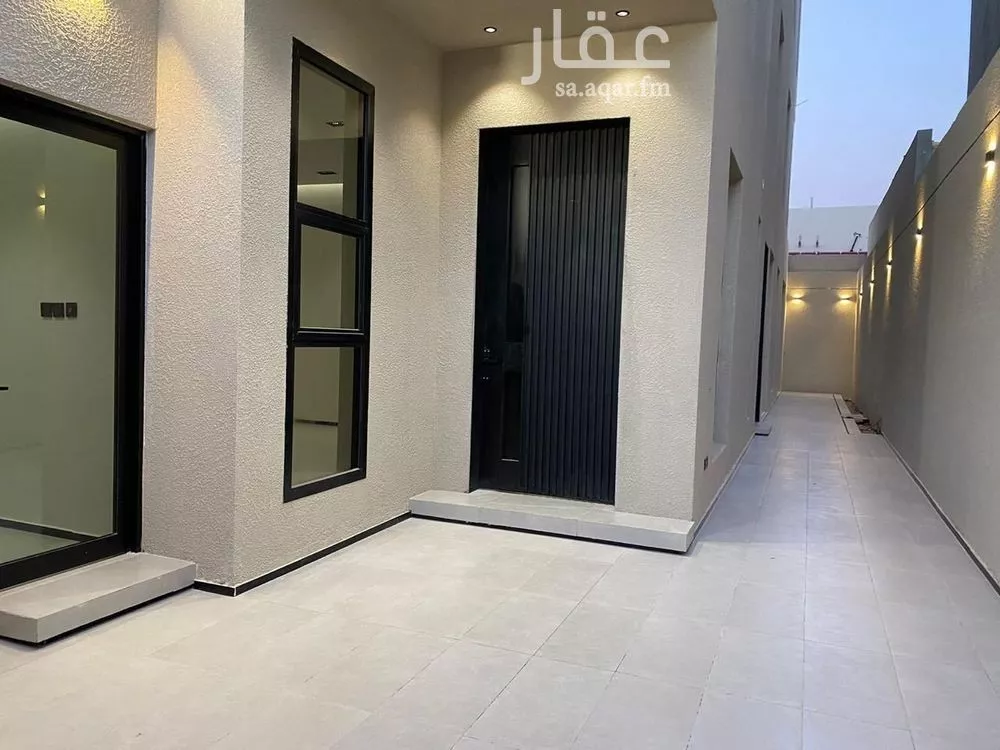 3 bedroom floor in Ash Sharq 7