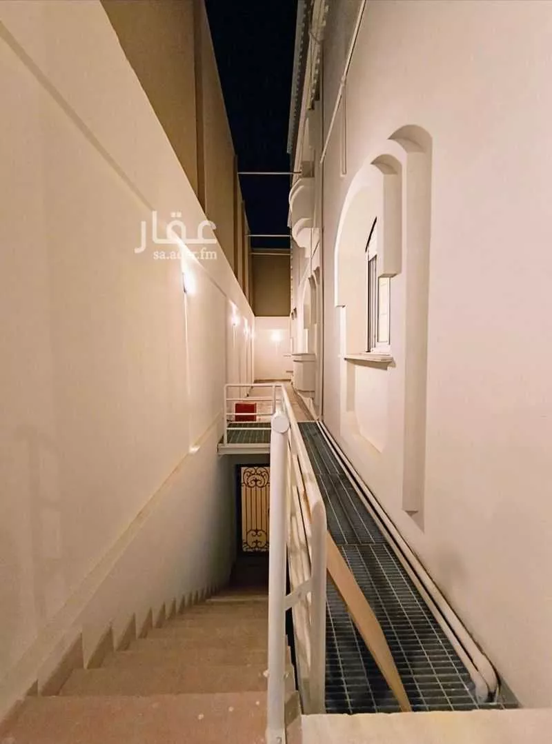 6 bedroom villa in Al Murjan 24