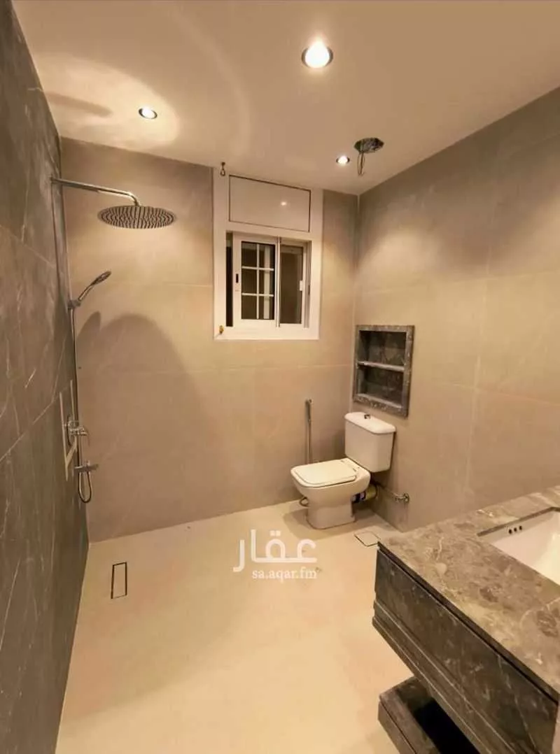 6 bedroom villa in Al Murjan 25