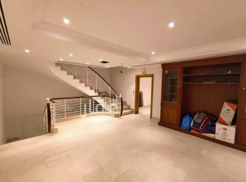 6 bedroom villa in Al Murjan 6
