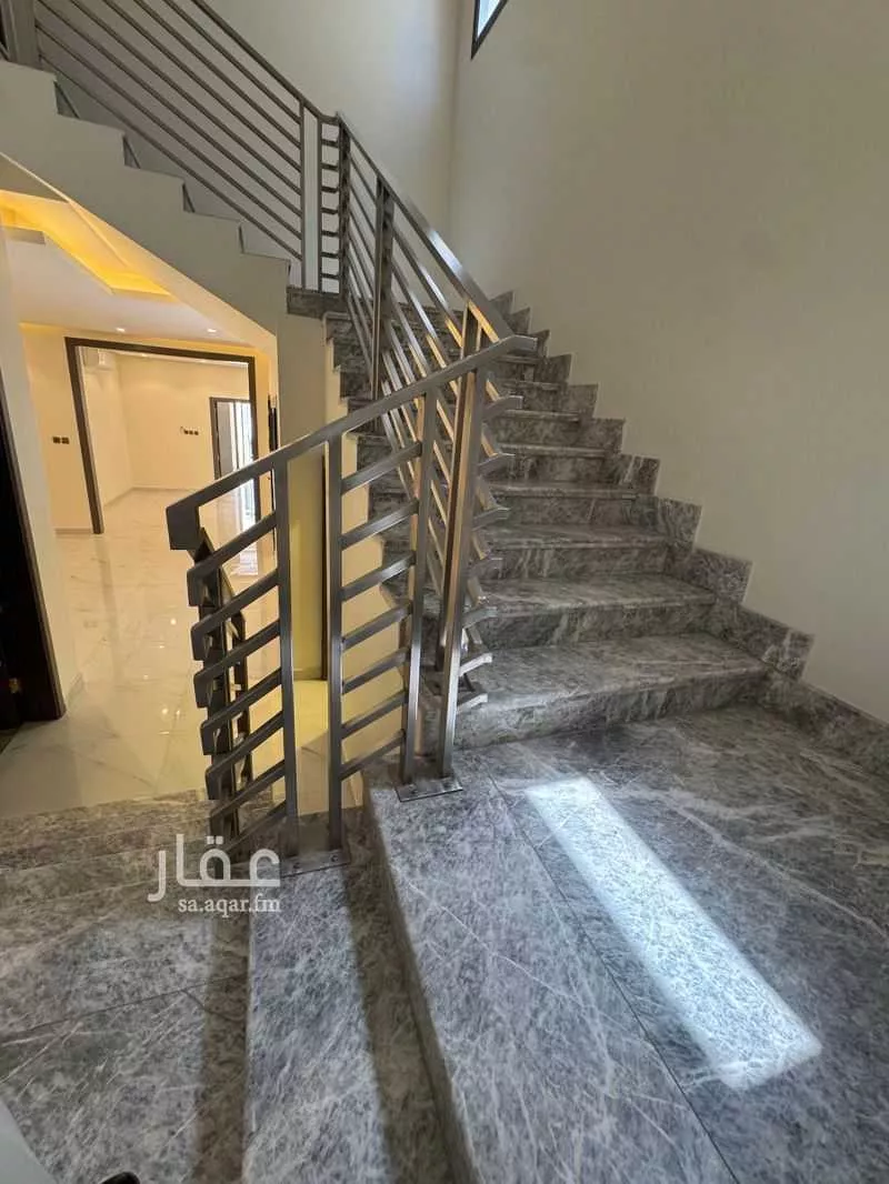 دور 5 غرف في العارض 4