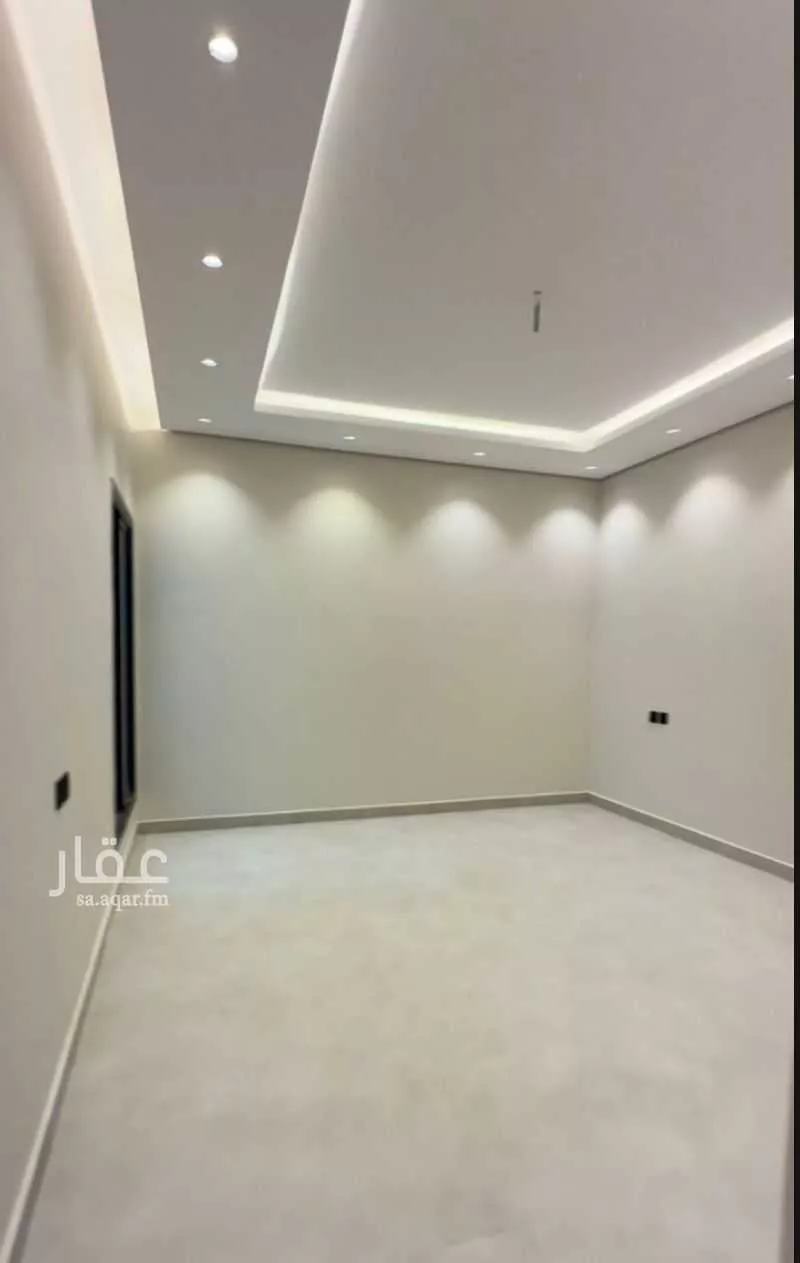 دور 6 غرف في نبلاء 4