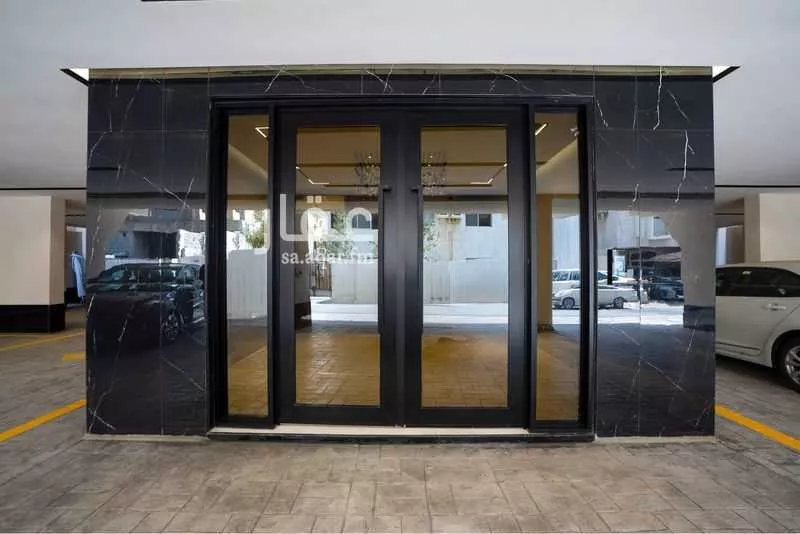 4 bedroom apartment in Al Rawdah 7