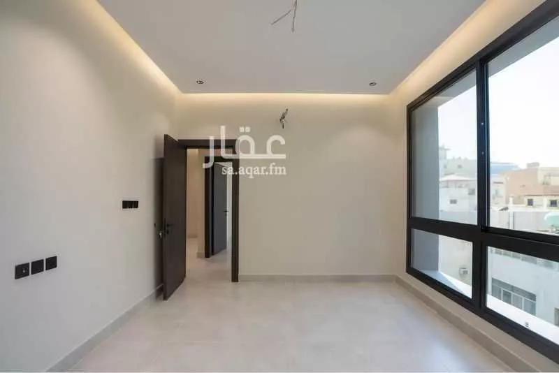 4 bedroom apartment in Al Rawdah 17