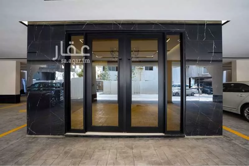 4 bedroom apartment in Al Rawdah 6