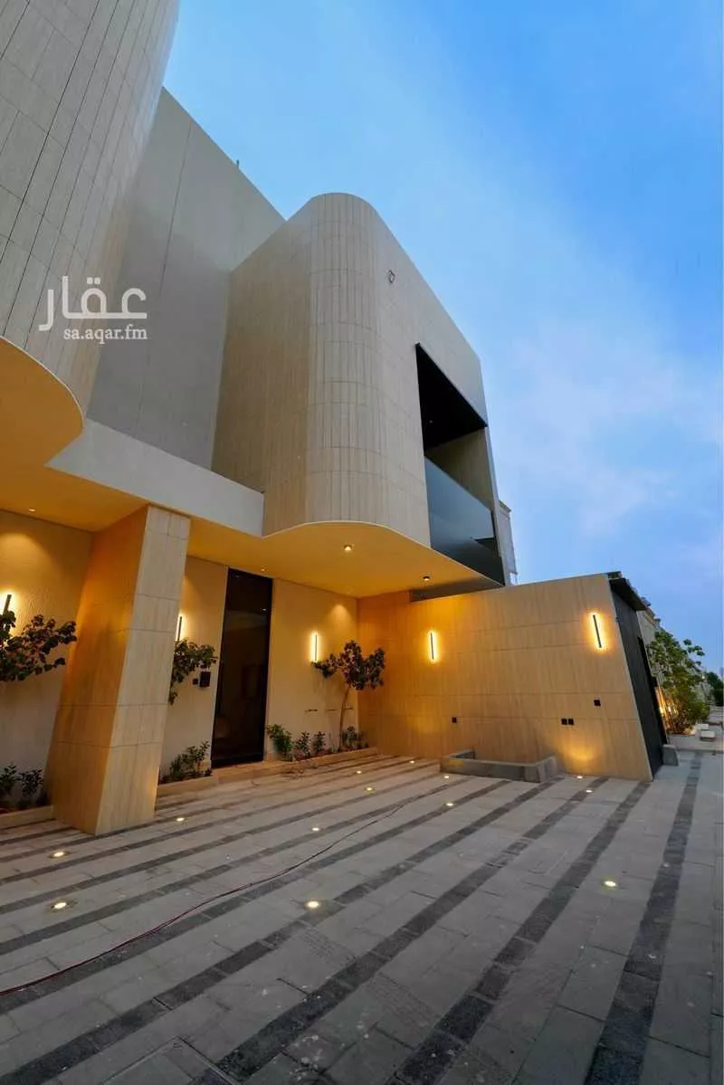 3 bedroom floor in Al Wurud 17