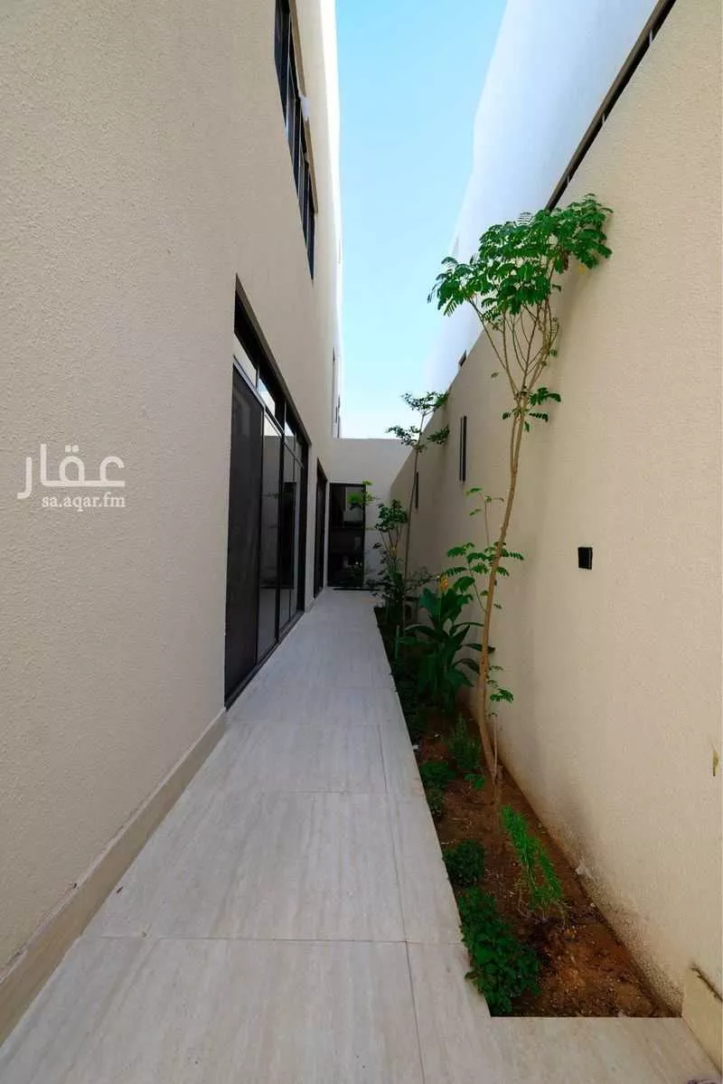 3 bedroom floor in Al Wurud 5