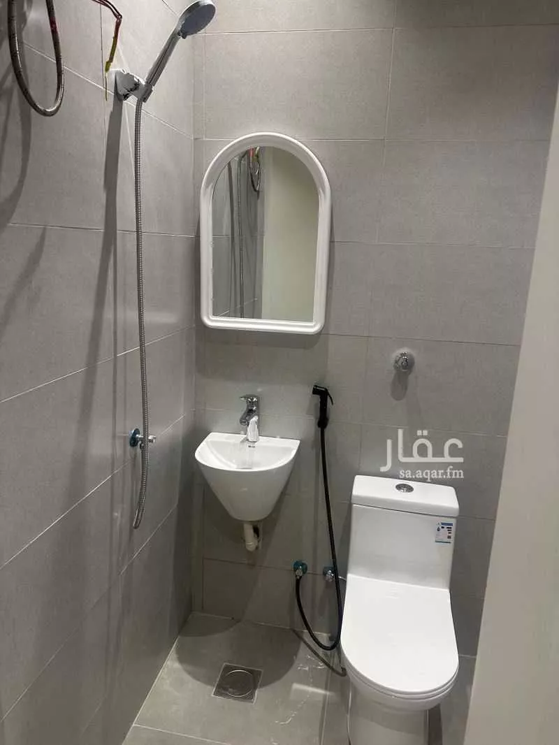5 bedroom apartment in Al Rawdah 11