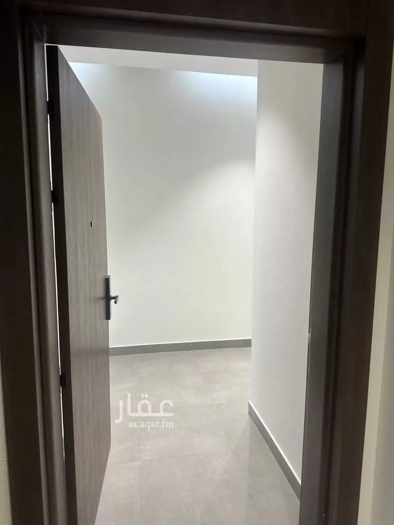 5 bedroom apartment in Al Rawdah 10