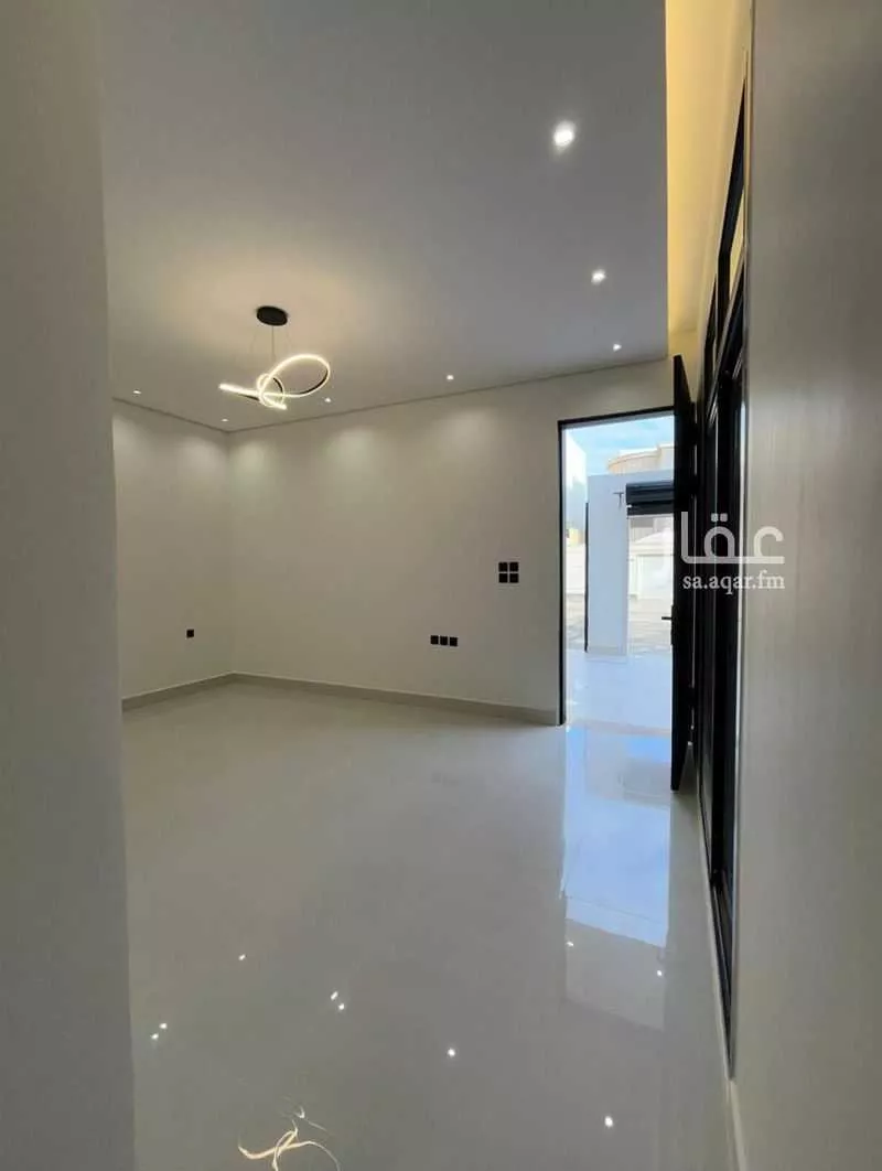 5 bedroom floor in Qurtubah 5