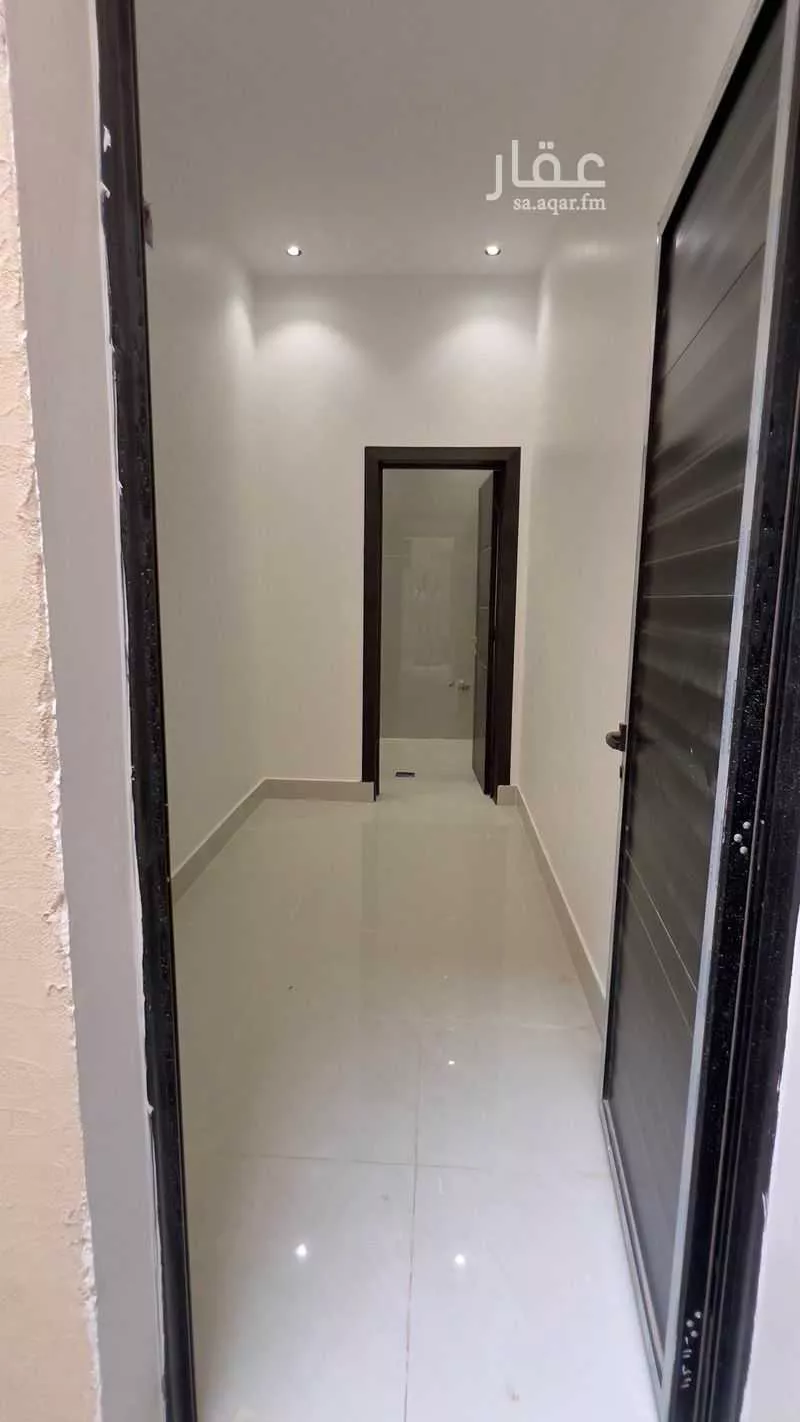 3 bedroom floor in Al Rimal 6