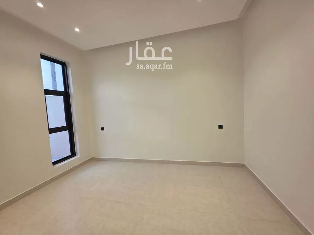 7 bedroom floor in Uhud 15