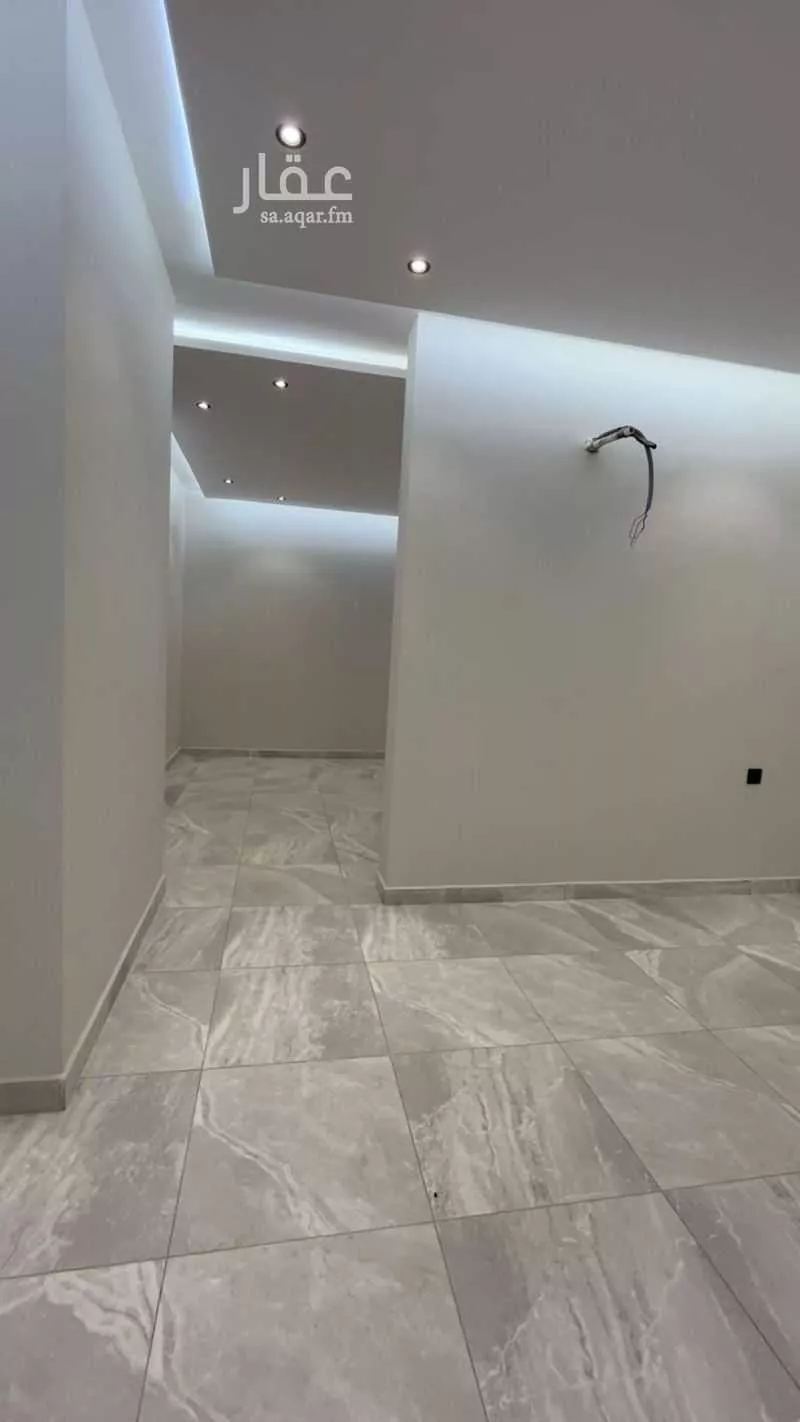 5 bedroom apartment in Al Rehab 13