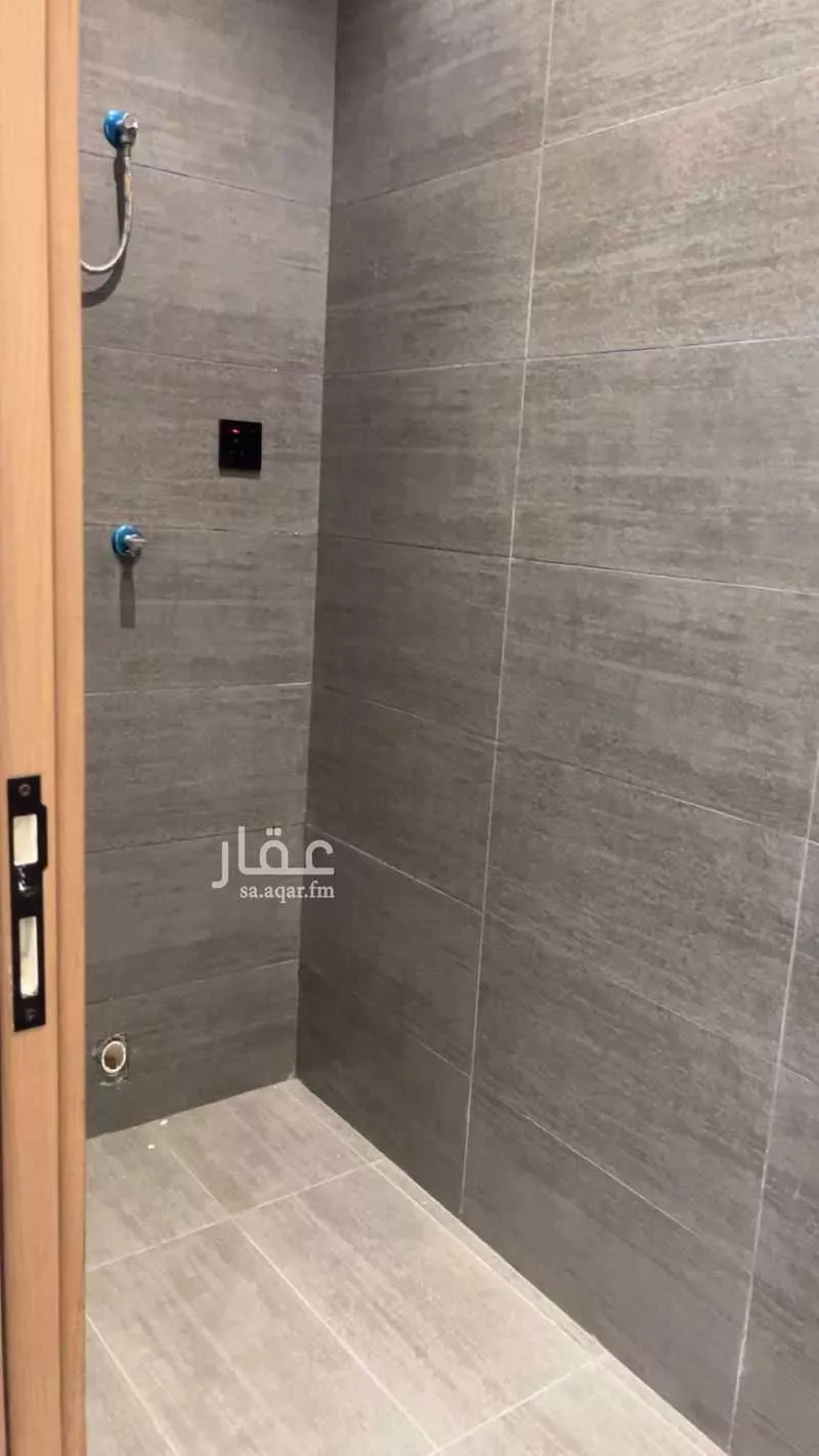 5 bedroom apartment in Al Rehab 5