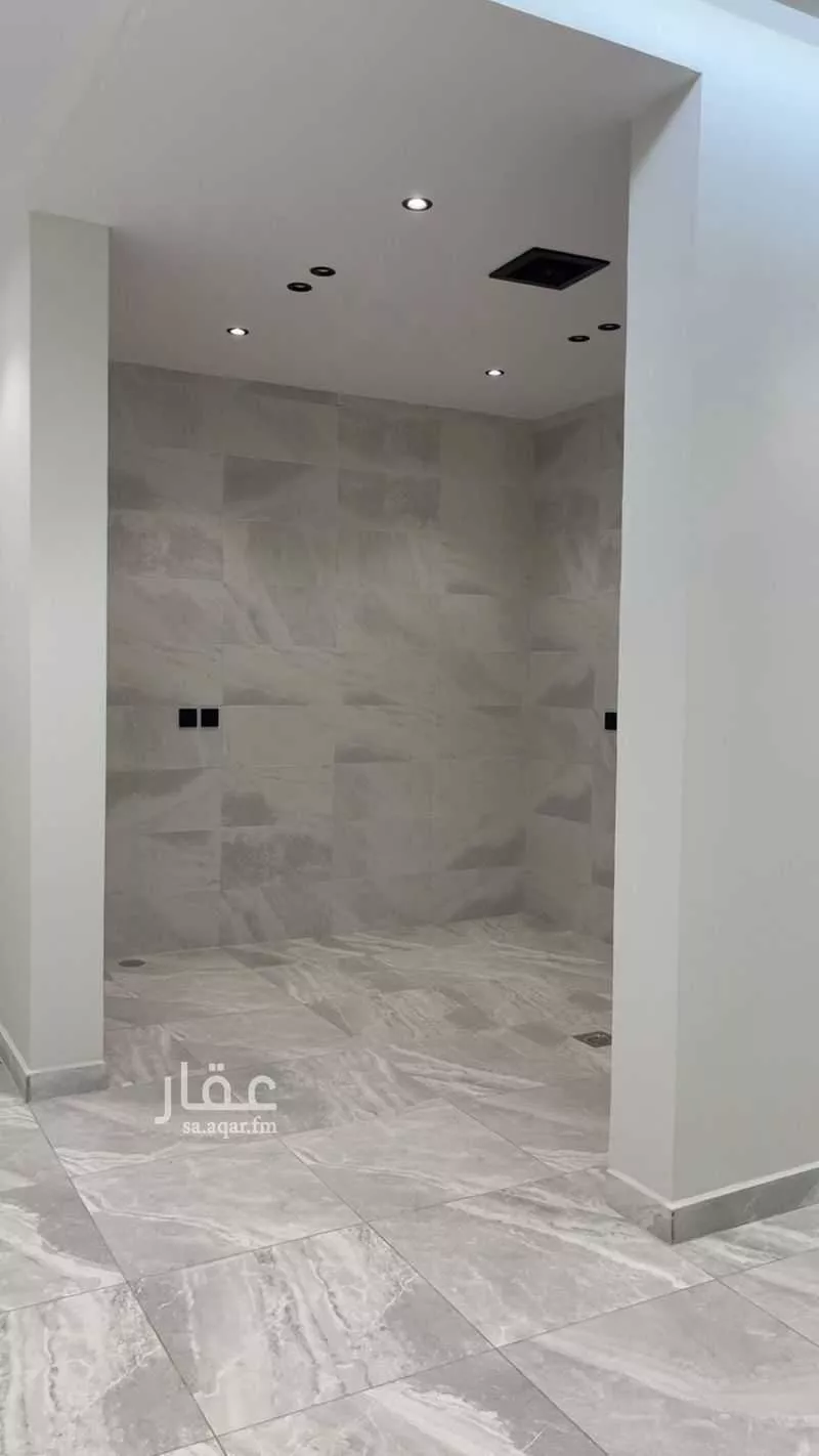 5 bedroom apartment in Al Rehab 8