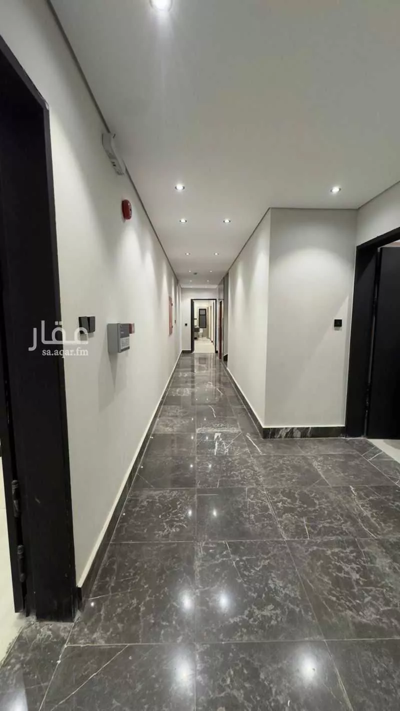 193 sqm building in Al Rimal 9