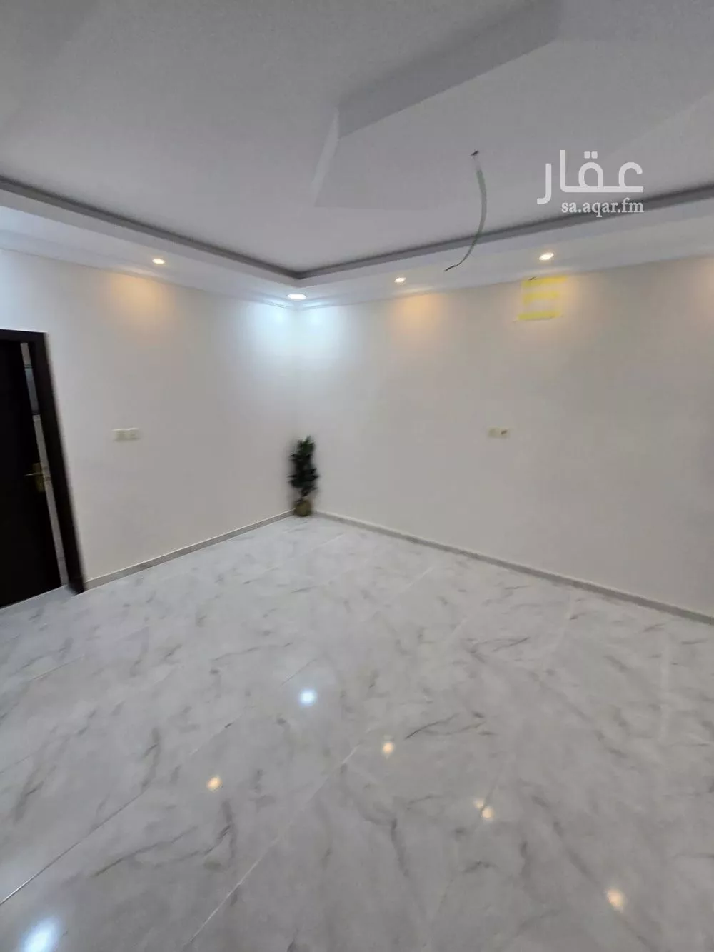 6 bedroom villa in Dahiat King Fahd 19