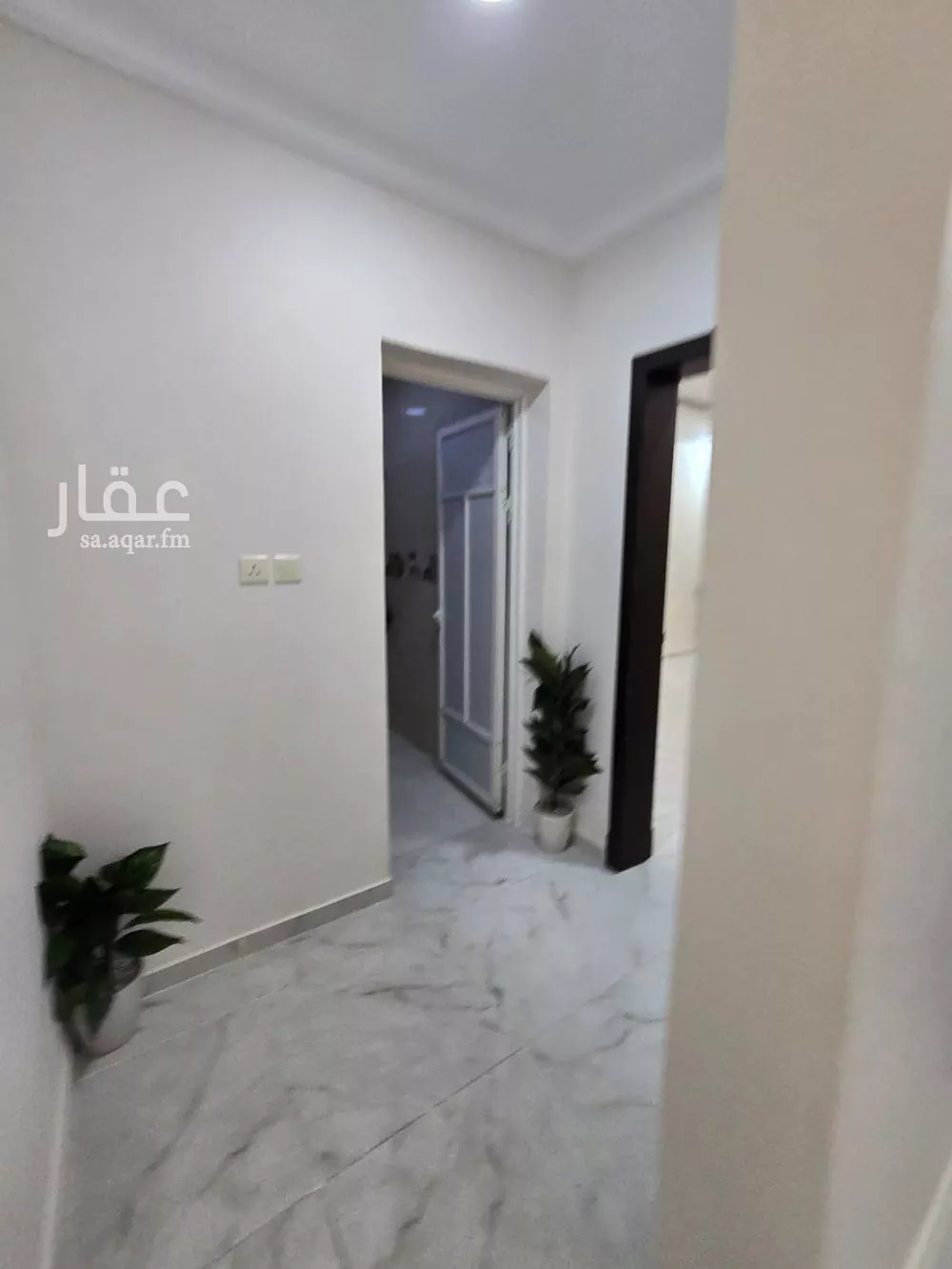 6 bedroom villa in Dahiat King Fahd 20