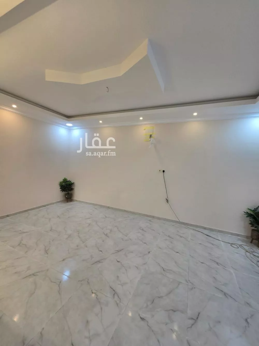 6 bedroom villa in Dahiat King Fahd 7