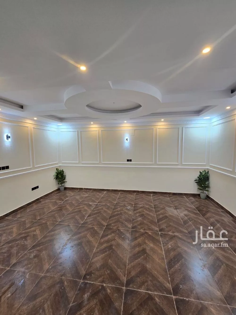 9 bedroom villa in Dahiat King Fahd, Eastern Province 11
