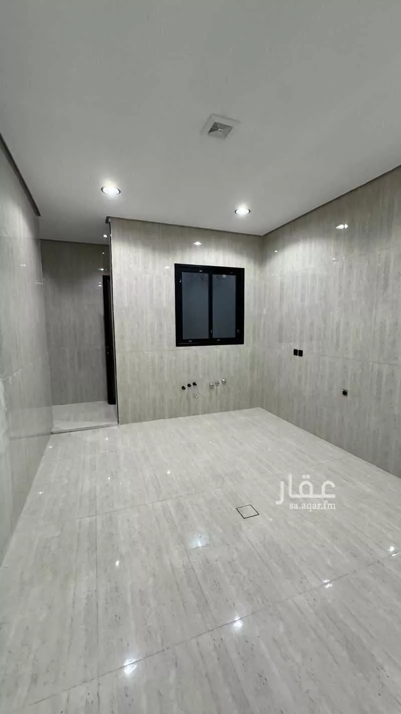9 bedroom villa in Dahiat King Fahd, Eastern Province 9
