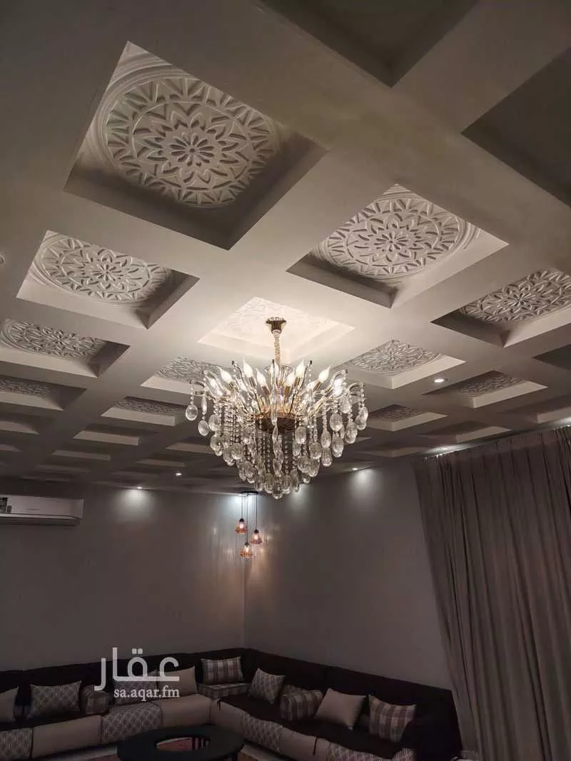 13 bedroom villa in Dahiat King Fahd 11
