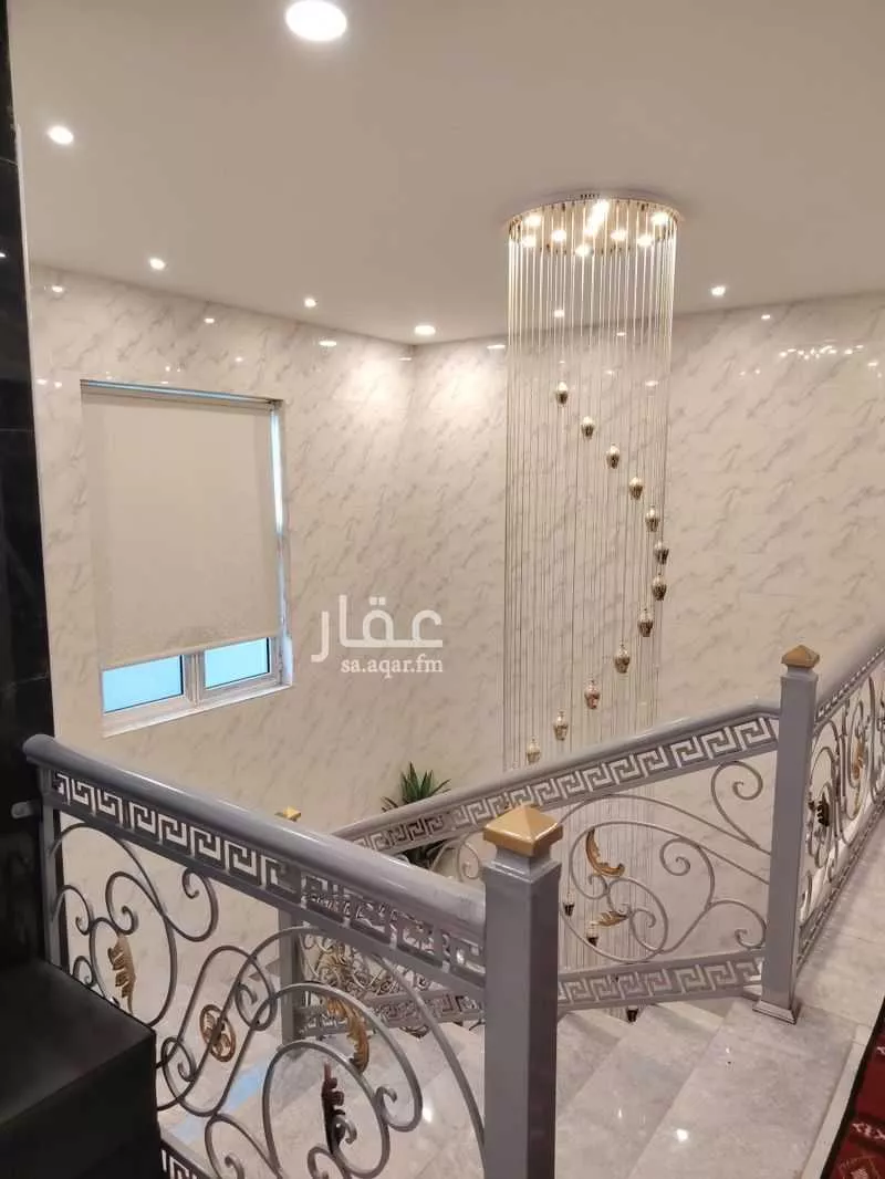13 bedroom villa in Dahiat King Fahd 14