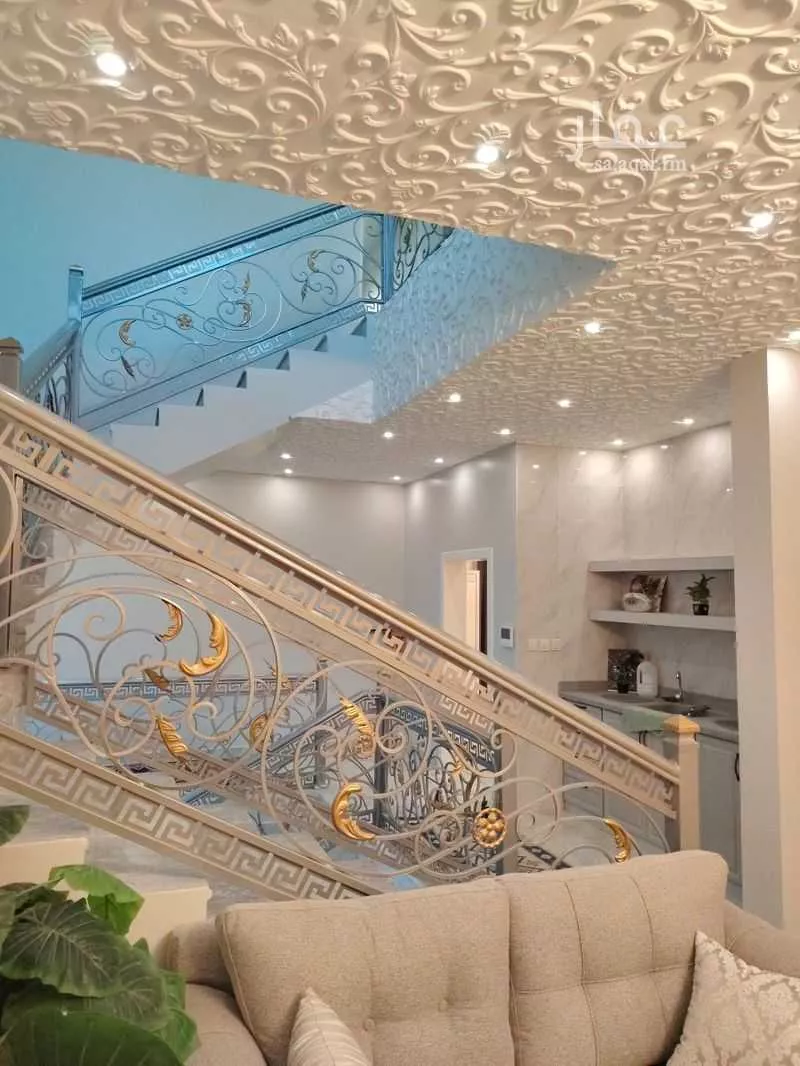 13 bedroom villa in Dahiat King Fahd 26