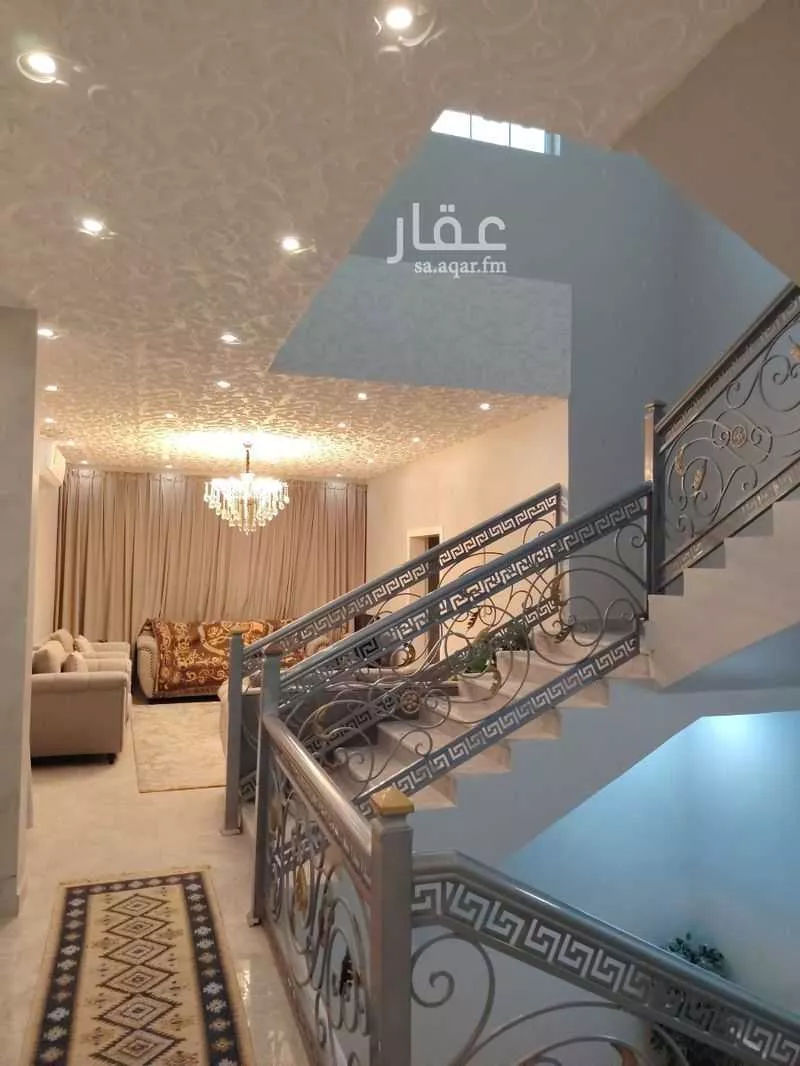 13 bedroom villa in Dahiat King Fahd 30