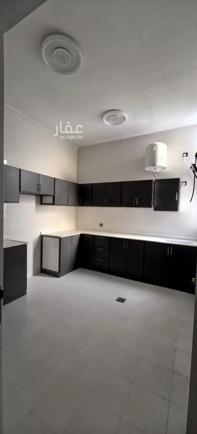 5 bedroom apartment in Madinat Al Umal 5