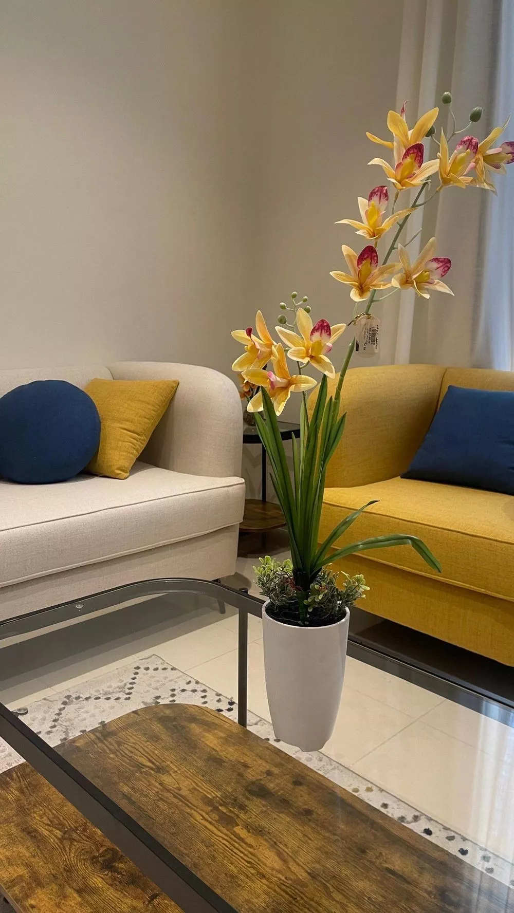 5 bedroom apartment in Al Difa 3