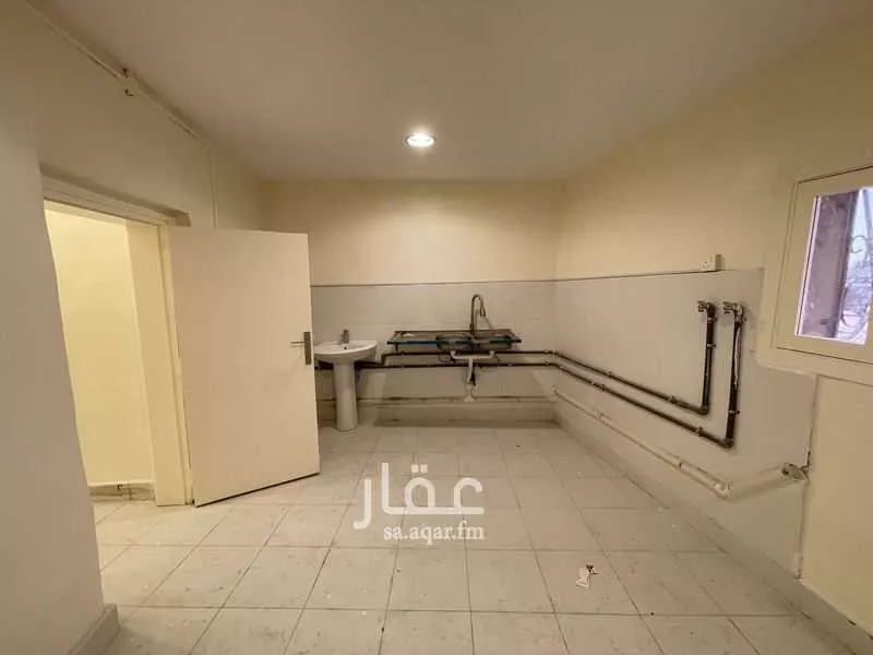 93 sqm building in Bani Abdulashhal 4