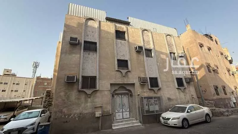 211 sqm building in Al Zahra 4