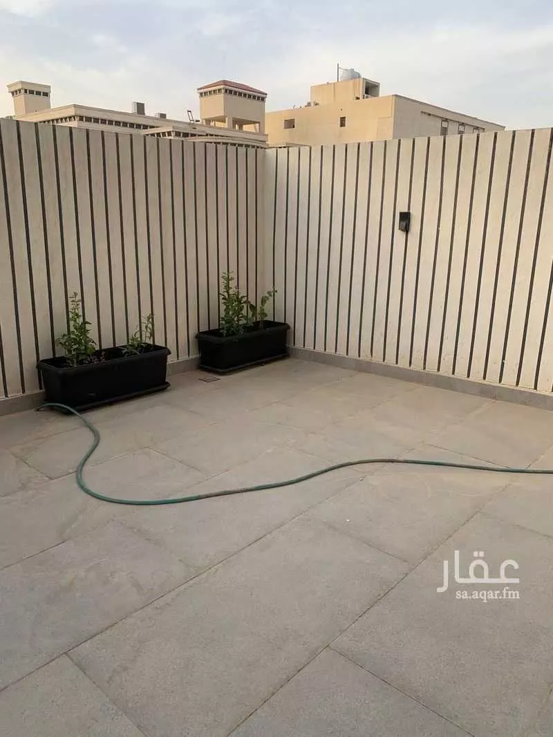 دور 4 غرف في النرجس 5
