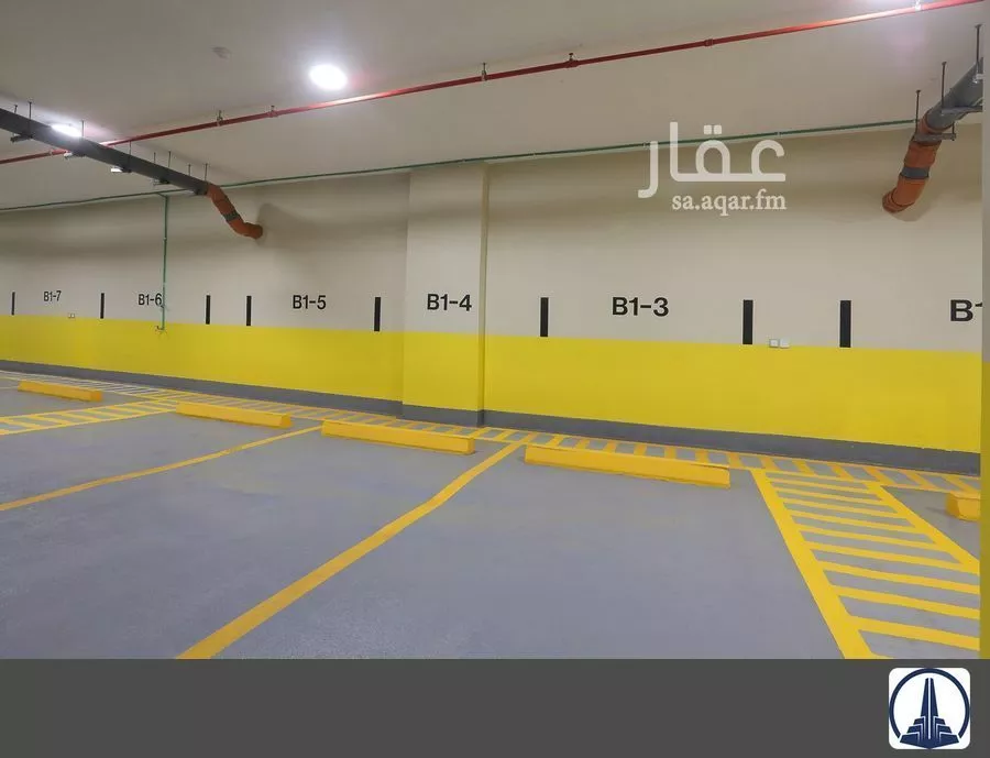 3000 sqm office in Al Ruwais 10
