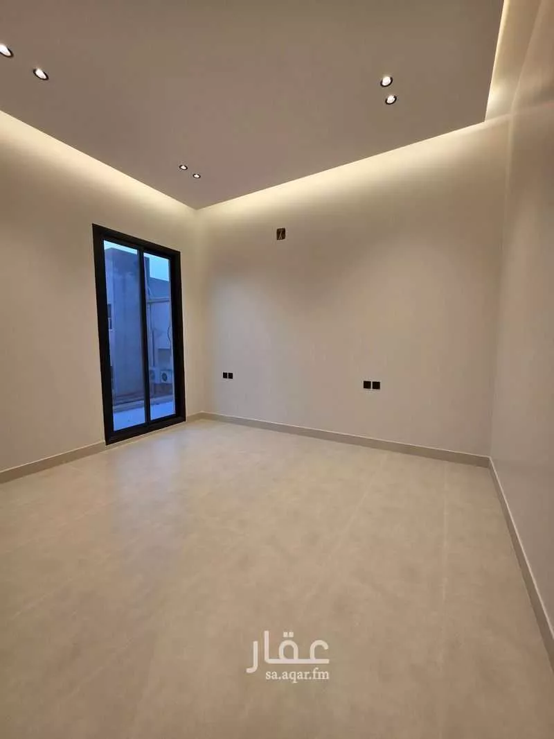 6 bedroom villa in Al Rawdah 27