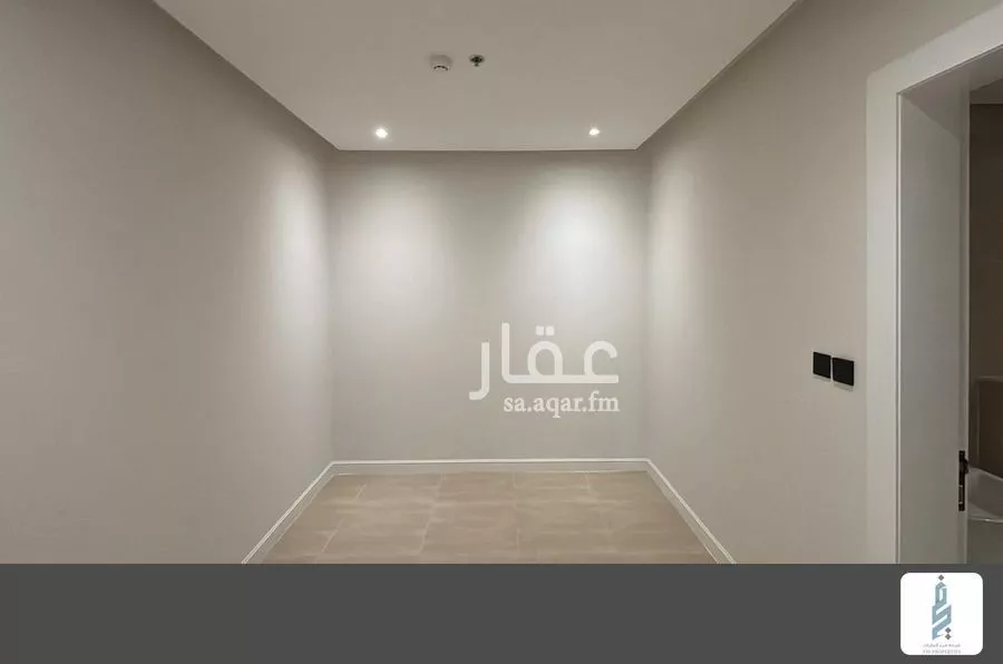 شقة 3 غرف في الملقا 9