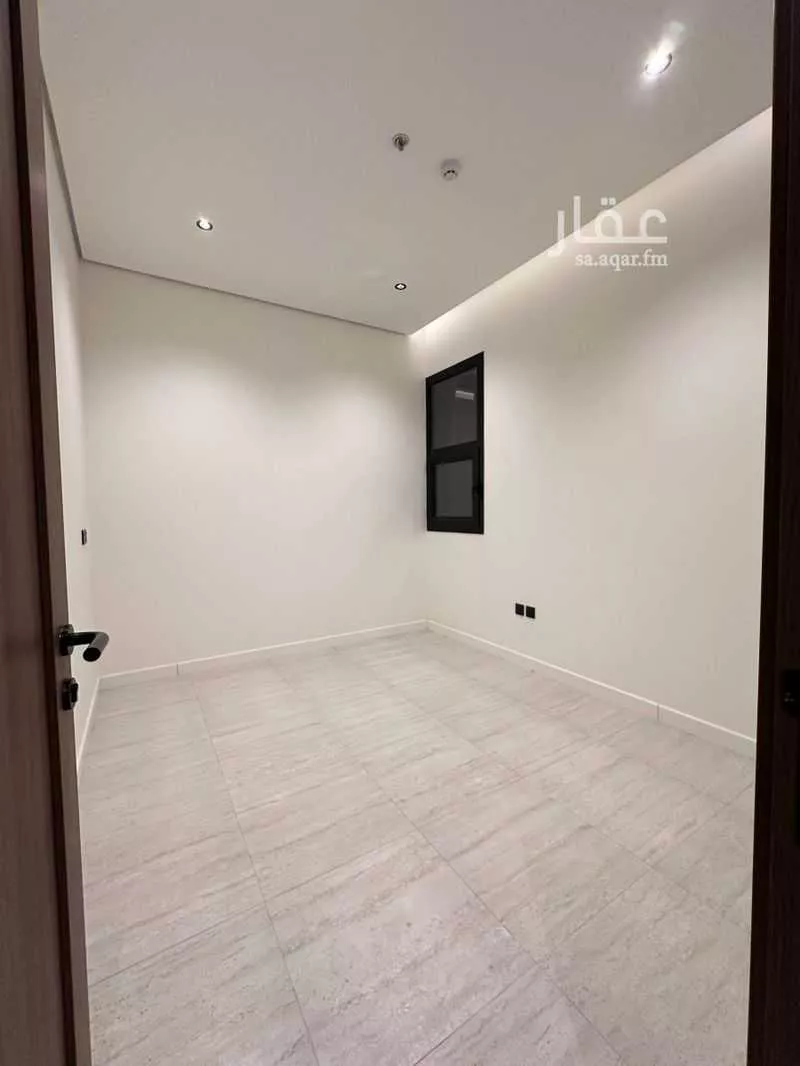 3 bedroom apartment in Al Qairawan 13